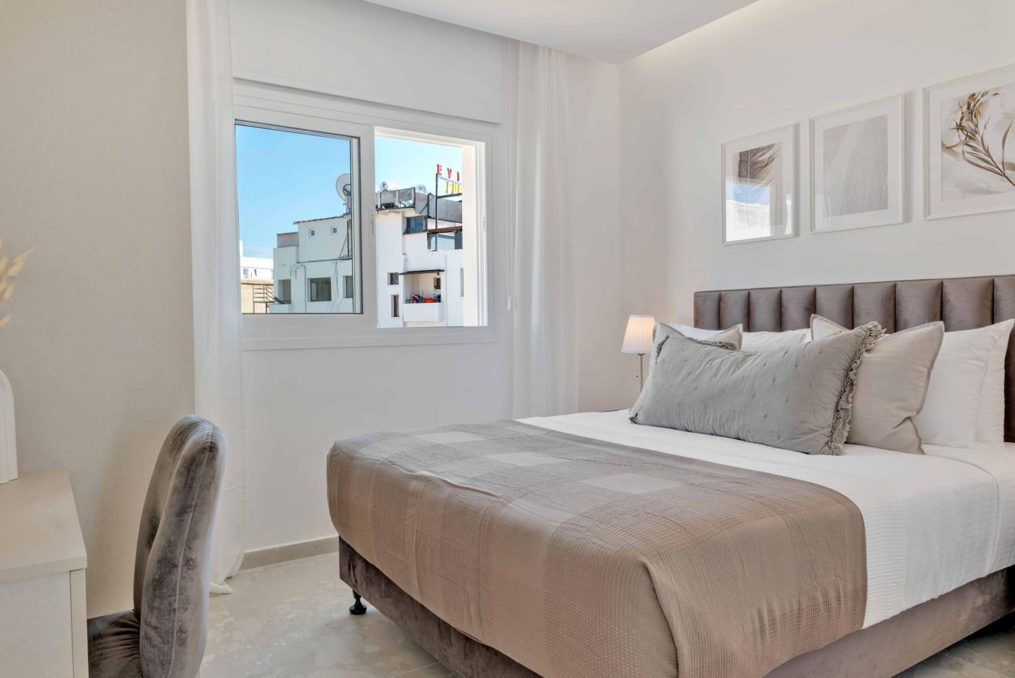 Phaedrus Living: Seaview Luxury Flat Limnaria 150 Apartment Paphos Ngoại thất bức ảnh